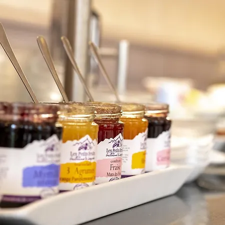 Chapelle Et Parc Hotel 4*