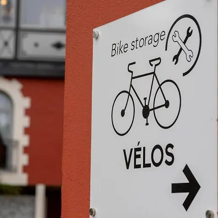 Hotel Chapelle Et Parc 4*