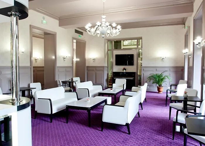 Chapelle Et Parc 酒店 卢德