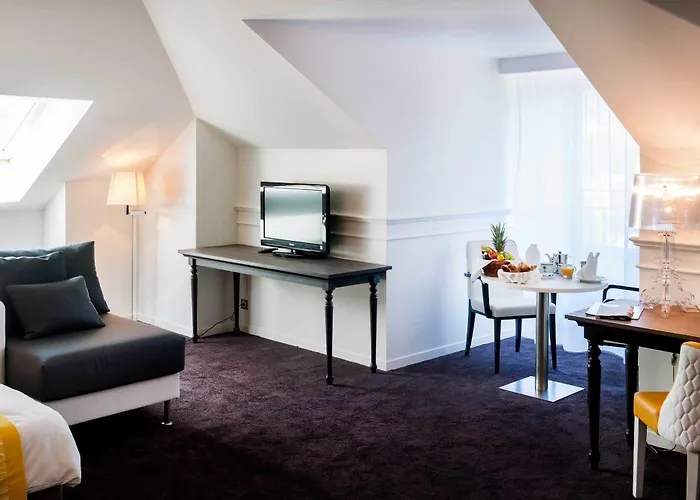 Chapelle Et Parc 酒店 卢德