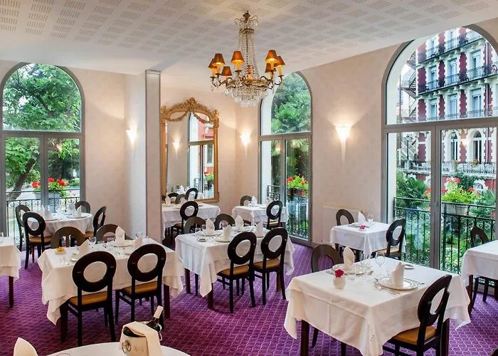 Chapelle Et Parc 酒店 4*