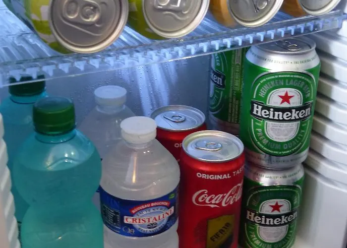 Chapelle Et Parc 卢德