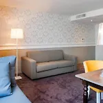 ホテル Chapelle Et Parc 4*
