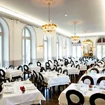 Chapelle Et Parc 4* ルルド